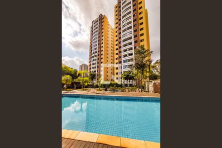 Apartamento para alugar com 60m², 2 quartos e 2 vagasÁrea Comum - Piscina