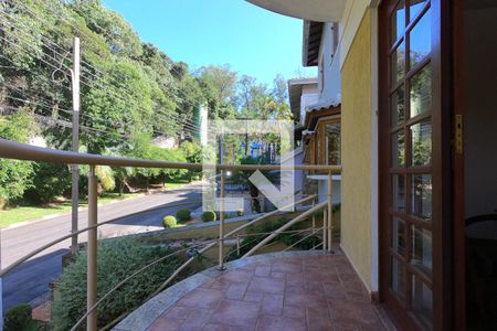 Casa de condomínio para alugar com 395m², 4 quartos e 6 vagasVaranda da Sala