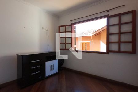 Casa de condomínio para alugar com 395m², 4 quartos e 6 vagasSuíte 2