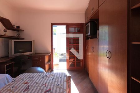 Casa de condomínio para alugar com 395m², 4 quartos e 6 vagasQuarto 1