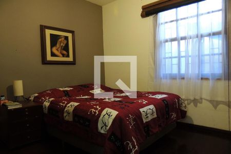 Casa à venda com 382m², 9 quartos e 3 vagasQuarto Suíte - Casa 1