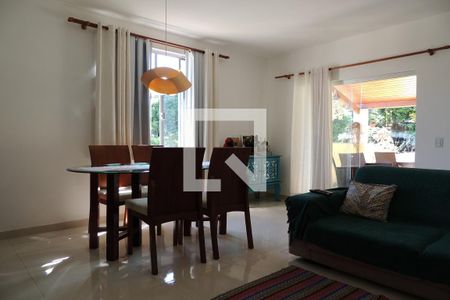 Casa à venda com 382m², 9 quartos e 3 vagasSala - casa 2