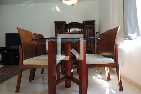 Casa à venda com 382m², 9 quartos e 3 vagasSala - casa 2