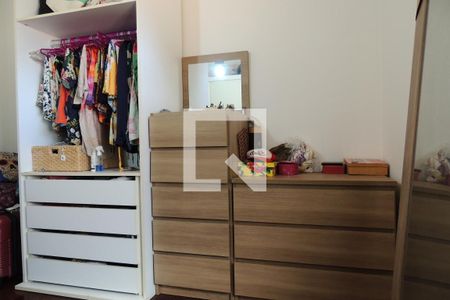 Casa à venda com 382m², 9 quartos e 3 vagasQuarto 1 - Casa 2