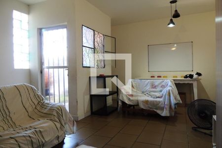 Casa à venda com 382m², 9 quartos e 3 vagasSala - Casa 3 