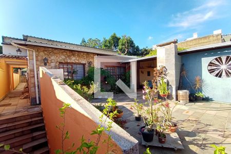 Casa à venda com 382m², 9 quartos e 3 vagasQuintal