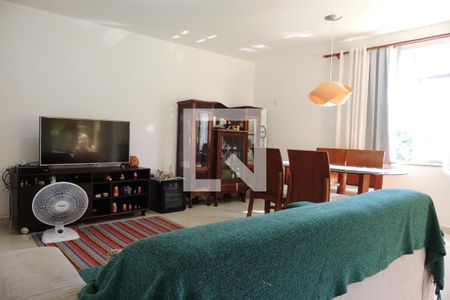 Casa à venda com 382m², 9 quartos e 3 vagasSala - casa 2