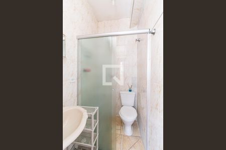 Casa à venda com 200m², 6 quartos e 2 vagas Casa à venda com 200m², 6 quartos e 2 vagasBanheiro Kitnet 2