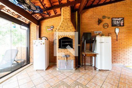 Casa à venda com 200m², 6 quartos e 2 vagas Casa à venda com 200m², 6 quartos e 2 vagasEspaço Gourmet