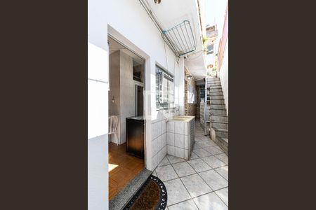 Casa à venda com 200m², 6 quartos e 2 vagas Casa à venda com 200m², 6 quartos e 2 vagasLavanderia Kitnet 2