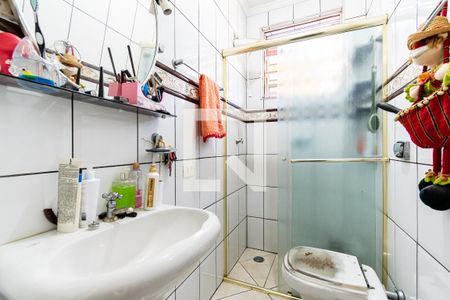 Casa à venda com 200m², 6 quartos e 2 vagas Casa à venda com 200m², 6 quartos e 2 vagasBanheiro