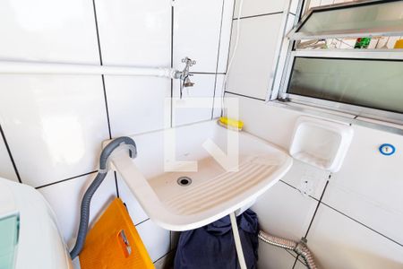 Casa à venda com 200m², 6 quartos e 2 vagas Casa à venda com 200m², 6 quartos e 2 vagasLavanderia do studio