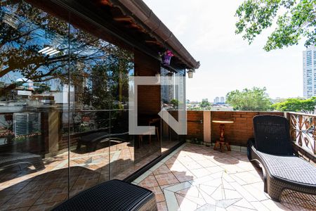 Casa à venda com 200m², 6 quartos e 2 vagas Casa à venda com 200m², 6 quartos e 2 vagassolário