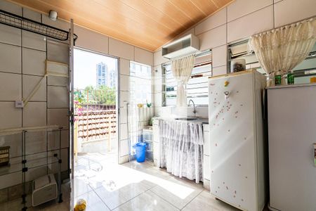 Casa à venda com 200m², 6 quartos e 2 vagas Casa à venda com 200m², 6 quartos e 2 vagasSala/Cozinha do studio