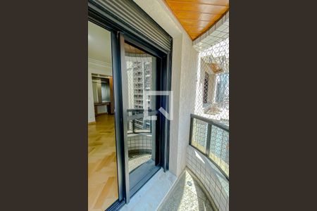 Apartamento para alugar com 130m², 3 quartos e 2 vagasVaranda da Suite