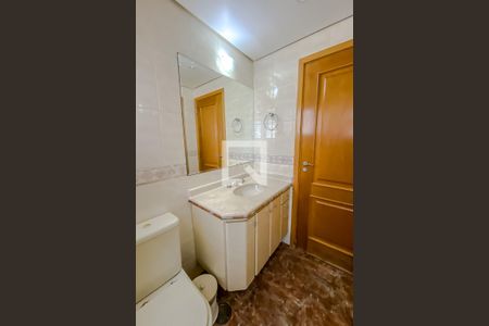 Apartamento para alugar com 130m², 3 quartos e 2 vagasBanheiro da Suite