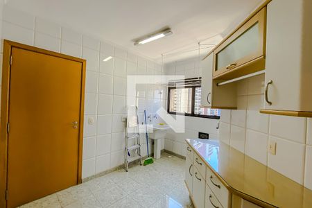 Apartamento para alugar com 130m², 3 quartos e 2 vagasLavanderia