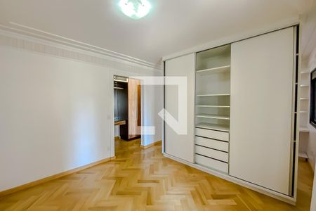 Apartamento para alugar com 130m², 3 quartos e 2 vagasSuite