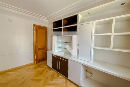 Apartamento para alugar com 130m², 3 quartos e 2 vagasSuite