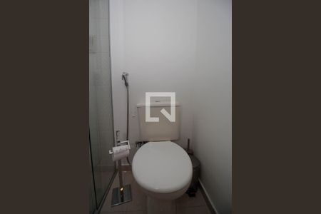 Studio para alugar com 35m², 1 quarto e 1 vaga Studio para alugar com 35m², 1 quarto e 1 vagaBanheiro