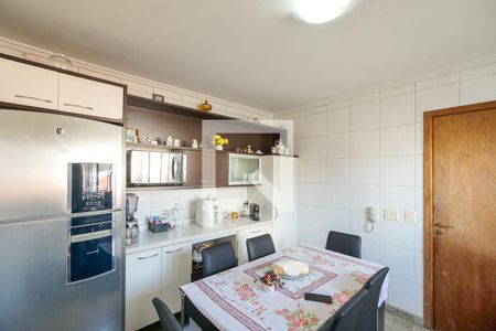 Apartamento à venda com 188m², 4 quartos e 3 vagasCozinha