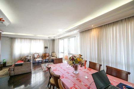 Sala de jantar de apartamento à venda com 4 quartos, 188m² em Vila Carrão, São Paulo
