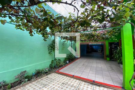 Casa à venda com 216m², 2 quartos e 2 vagasÁrea Externa