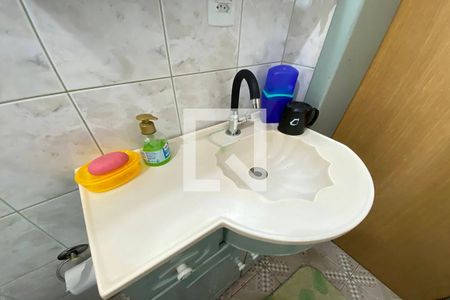 Casa à venda com 216m², 2 quartos e 2 vagasBanheiro 3