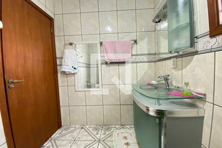 Casa à venda com 216m², 2 quartos e 2 vagasBanheiro 2