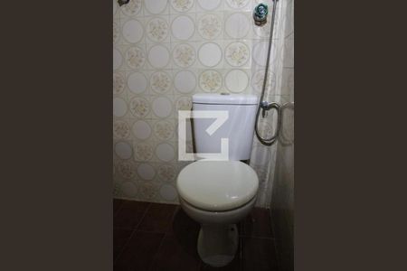 Casa à venda com 180m², 4 quartos e sem vagabanheiro 1