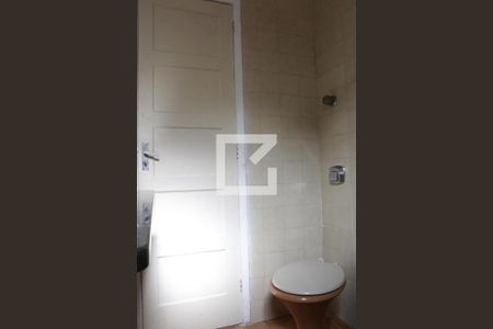 Casa à venda com 180m², 4 quartos e sem vagabanheiro