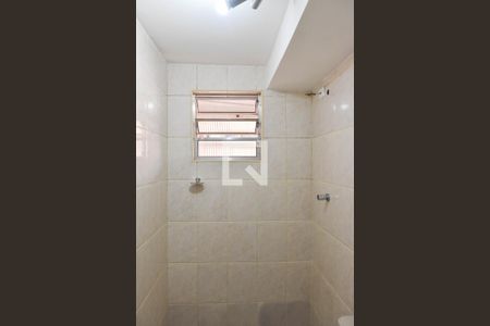 Apartamento à venda com 48m², 2 quartos e sem vaga Apartamento à venda com 48m², 2 quartos e sem vagaBanheiro Social