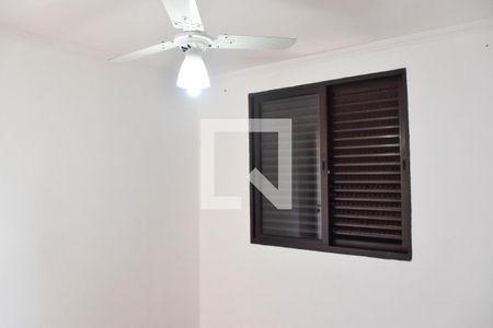 Quarto 2 de apartamento à venda com 2 quartos, 48m² em Jardim Lallo, São Paulo