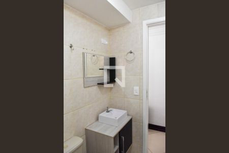 Apartamento à venda com 48m², 2 quartos e sem vaga Apartamento à venda com 48m², 2 quartos e sem vagaBanheiro Social