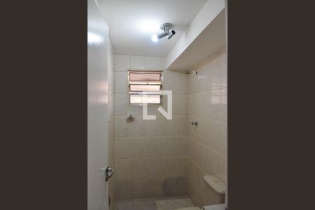 Banheiro Social de apartamento à venda com 2 quartos, 48m² em Jardim Lallo, São Paulo