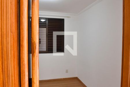Quarto 1 de apartamento à venda com 2 quartos, 48m² em Jardim Lallo, São Paulo