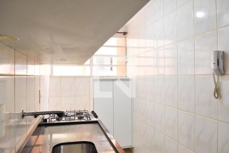 Apartamento à venda com 48m², 2 quartos e sem vaga Apartamento à venda com 48m², 2 quartos e sem vagaCozinha