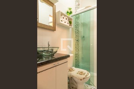 Casa à venda com 150m², 3 quartos e 5 vagas Casa à venda com 150m², 3 quartos e 5 vagasBanheiro