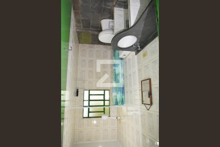 Casa para alugar com 328m², 3 quartos e 8 vagasBanheiro Casa 2