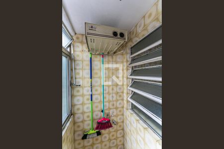 Apartamento à venda com 65m², 2 quartos e sem vaga Apartamento à venda com 65m², 2 quartos e sem vagaÁrea de Serviço