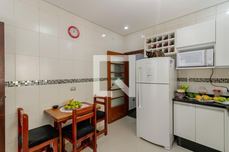 Casa à venda com 160m², 3 quartos e 1 vagaCozinha 