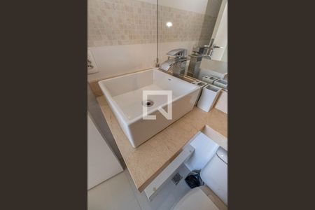 Apartamento para alugar com 50m², 2 quartos e 1 vaga Apartamento para alugar com 50m², 2 quartos e 1 vagaBanheiro
