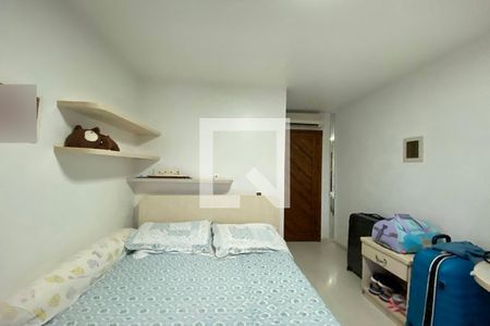 Casa à venda com 223m², 5 quartos e 2 vagasQuarto 3