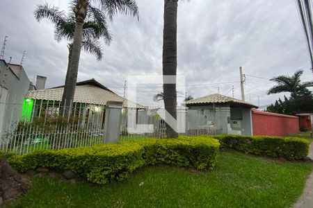 Casa à venda com 223m², 5 quartos e 2 vagasFachada