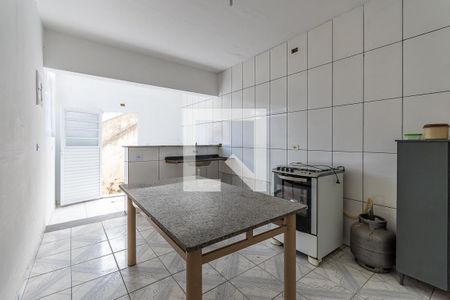 Casa para alugar com 38m², 1 quarto e sem vaga Casa para alugar com 38m², 1 quarto e sem vagaCozinha