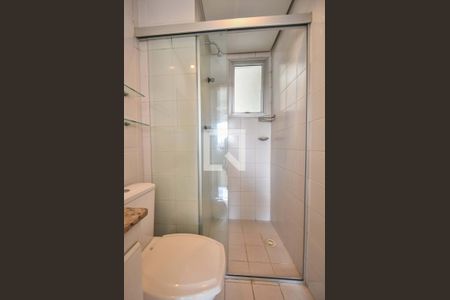 Apartamento à venda com 75m², 2 quartos e 2 vagasBanheiro 02