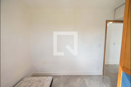 Apartamento à venda com 75m², 2 quartos e 2 vagasQuarto 02