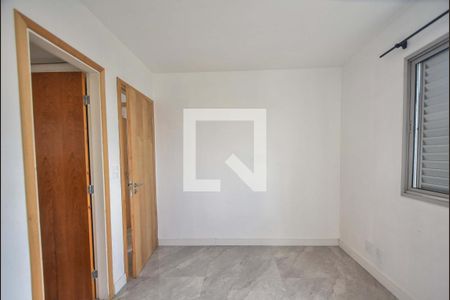 Apartamento à venda com 75m², 2 quartos e 2 vagasSuíte 01