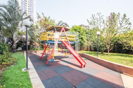 Apartamento à venda com 104m², 3 quartos e 2 vagasÁrea comum - Playground