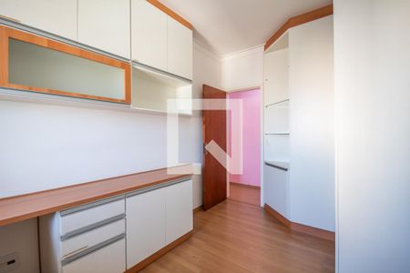 Apartamento à venda com 104m², 3 quartos e 2 vagasQuarto 2